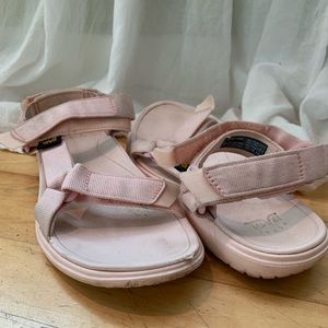 Teva Terra-Float Universal Lite